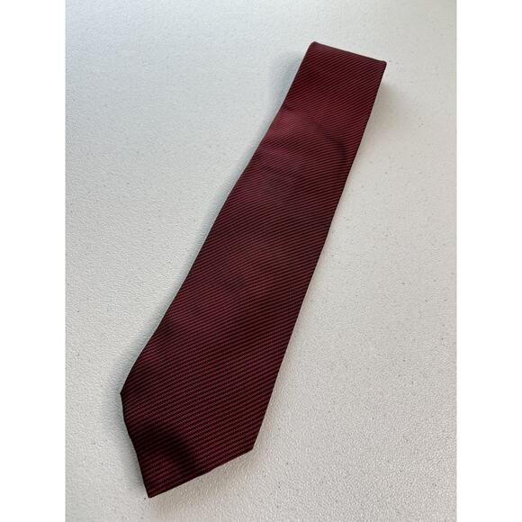 Fabio Ferretti Red and Black Striped Pattern 100% Silk Designer Tie - Picture 3 of 7